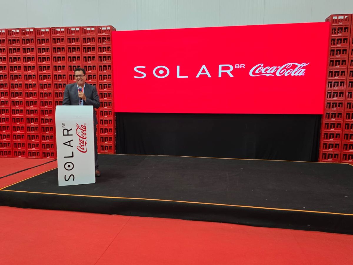 solar coca cola