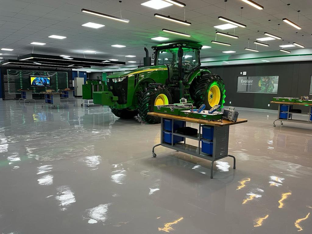 Senai%20e%20John%20Deere%20(7)%20(1) Gratuito: Senai e John Deere oferecem curso de qualificação com bolsa de estudos em 25 estados
